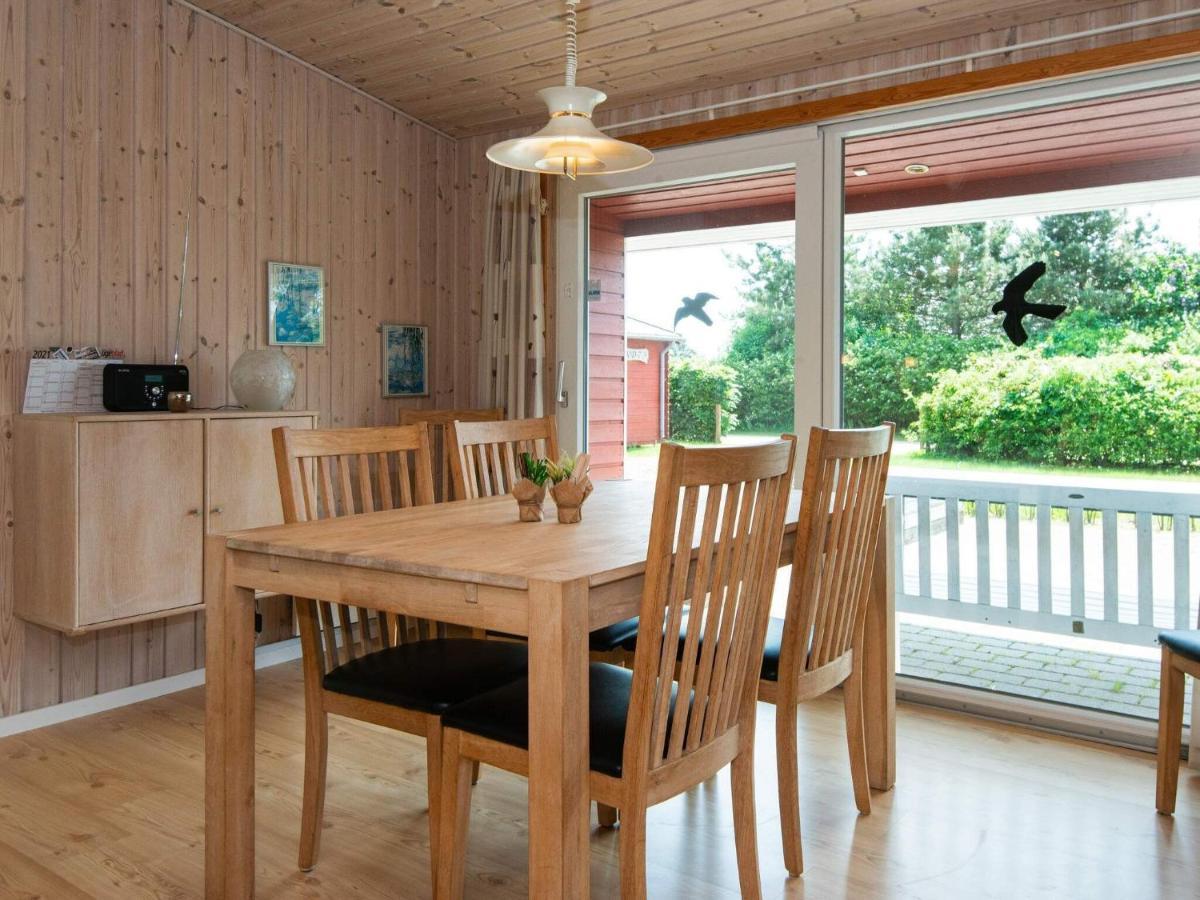 6 Person Holiday Home In Tarm 외부 사진