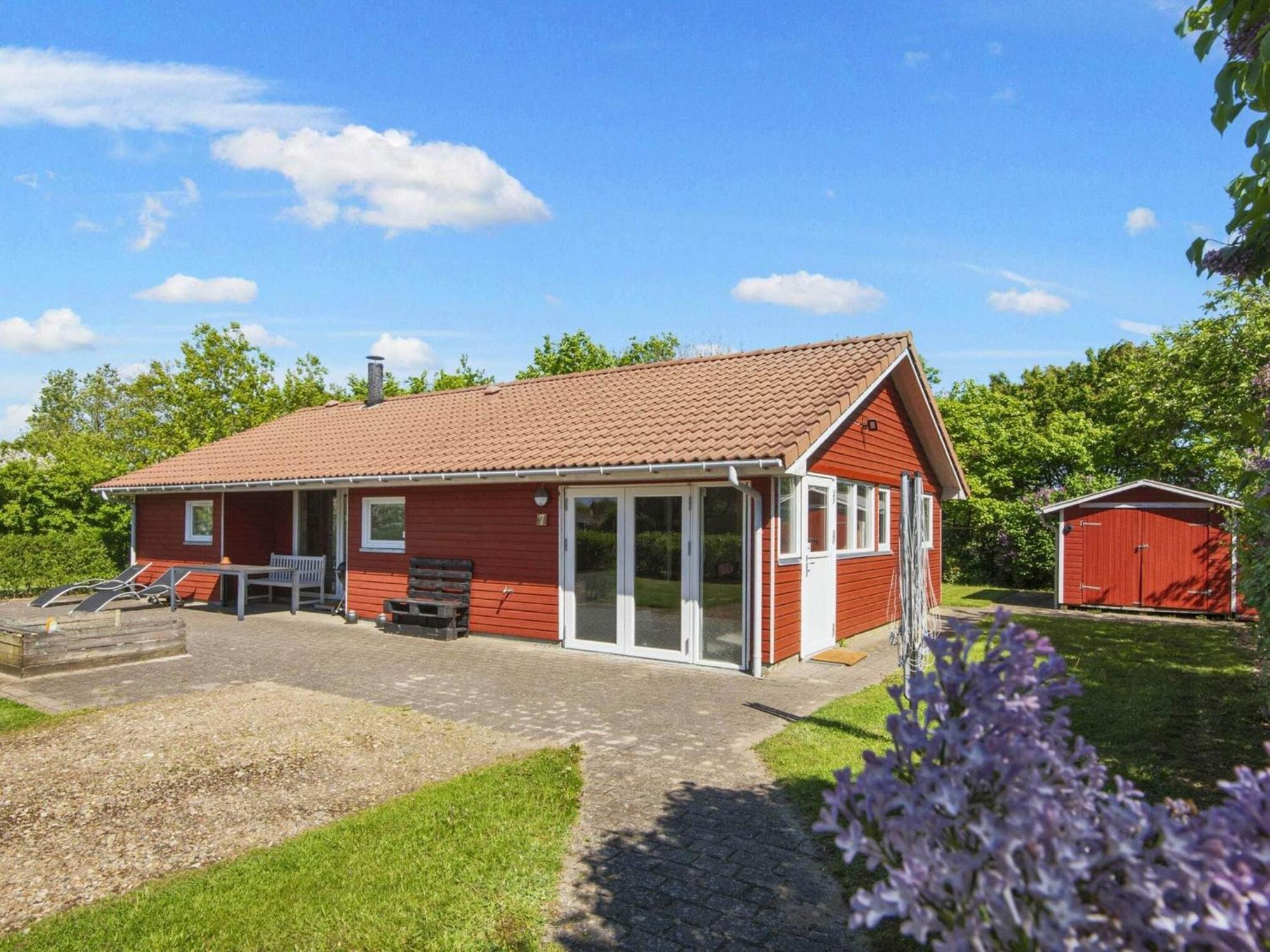 6 Person Holiday Home In Tarm 외부 사진